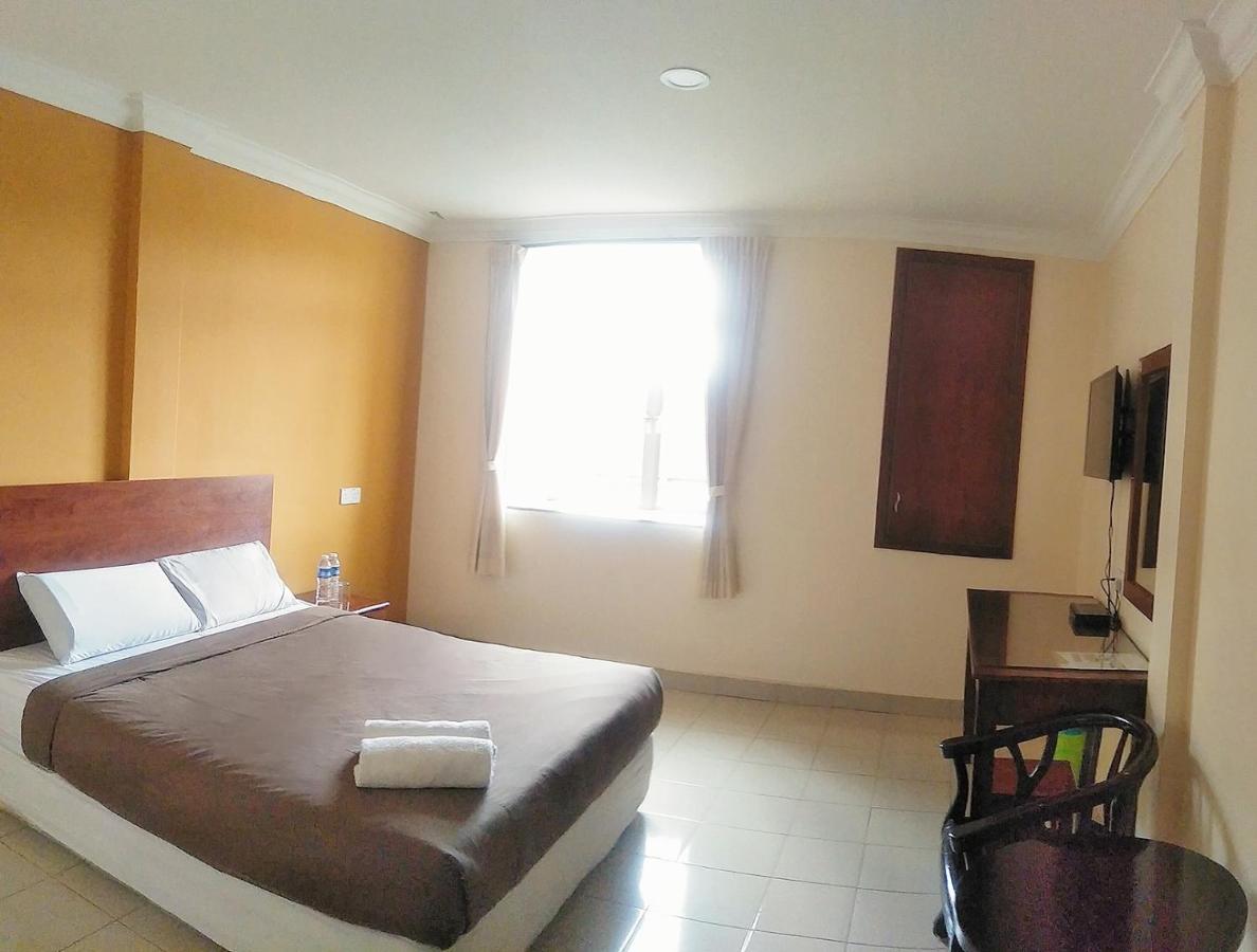 Tropicana Hotel Gemas 외부 사진